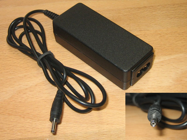  AC Power Adapter for Samsung ULTRABOOK, 19V 2.1A, 40W  
